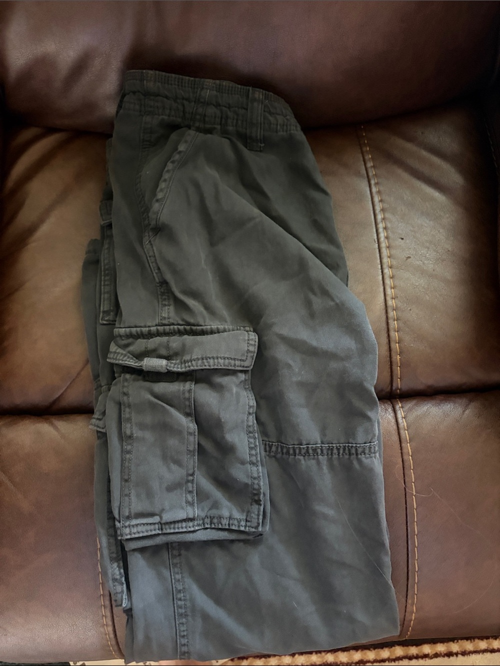 Aeropostale Men's Cargo Pants in Charcoal Gray - BRAND NEW